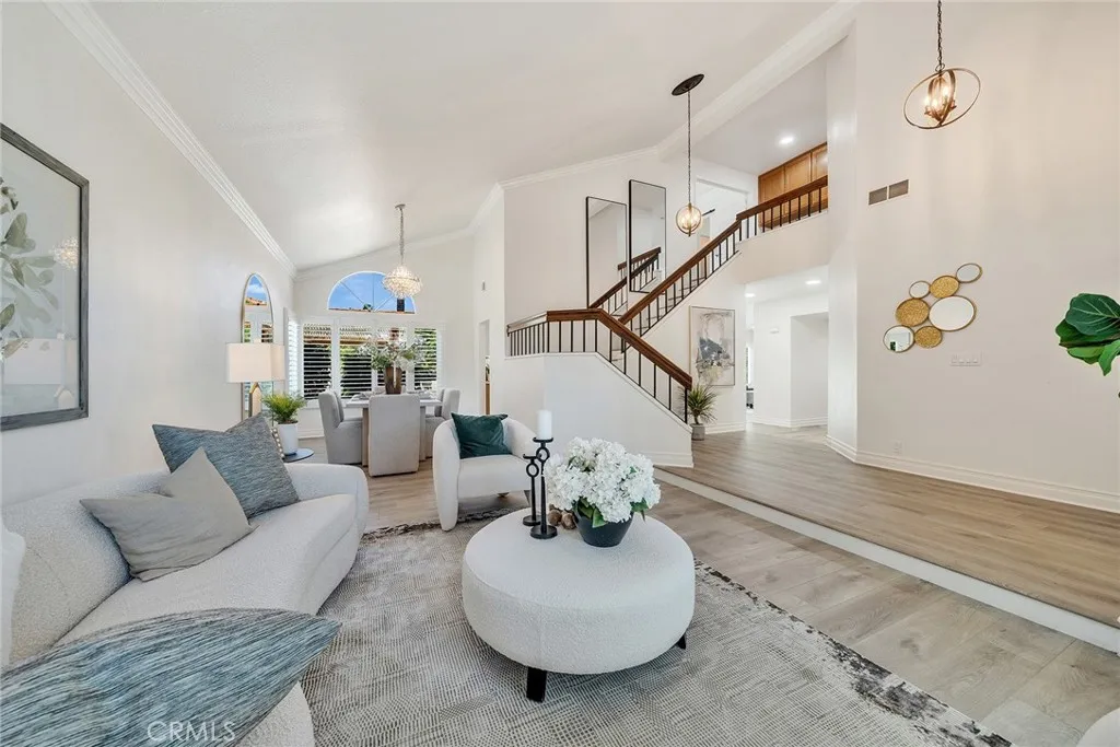 919 W 14th St, Upland, California 91786 — photo 4
