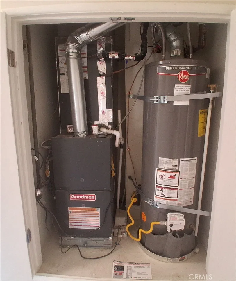 Stay cool and comfortable all summer long with a brand-new air conditioning unit. Stay cool and comfortable all summer long with a brand-new air conditioning unit.