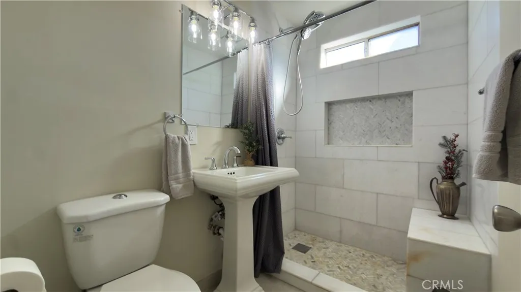HALL BATH, JUST AWESOME.