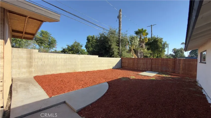 WOW BEAUTIFUL BACK YARD.