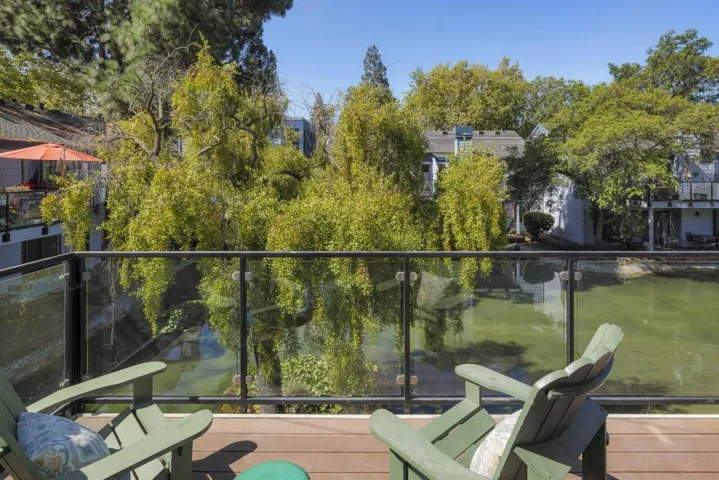 905 W Middlefield Road 918, Mountain View, California 94043 — photo 5