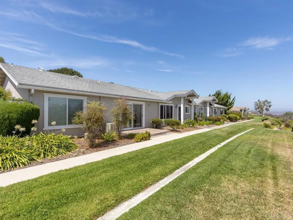 4362 Dowitcher Way, Oceanside, California 92057 — photo 5