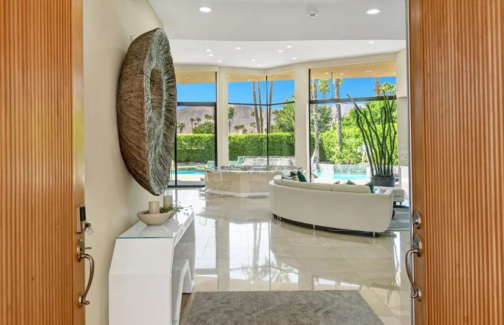 ENTRY WAY