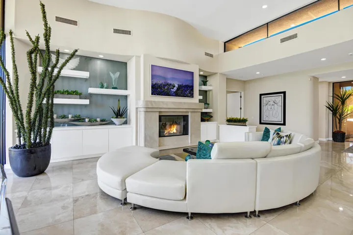 LIVING SPACE