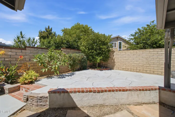 41_backyard