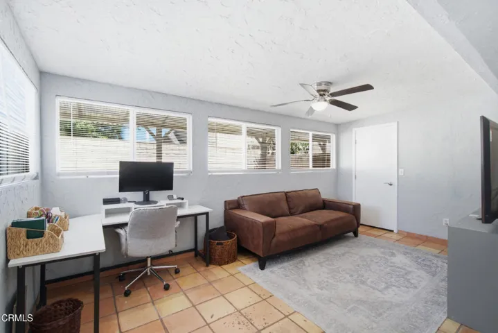 23_bonus room