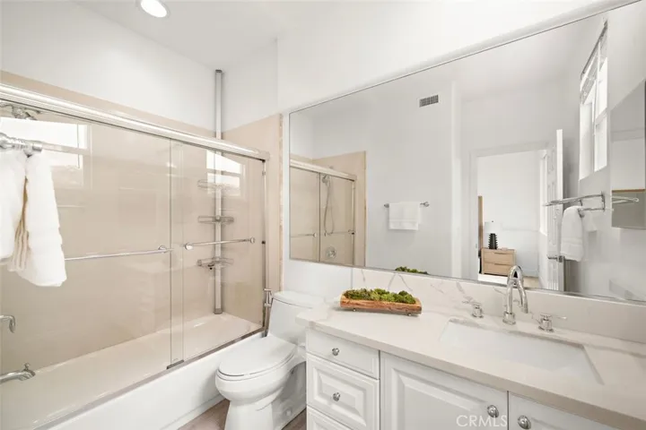 En-Suite bathroom.