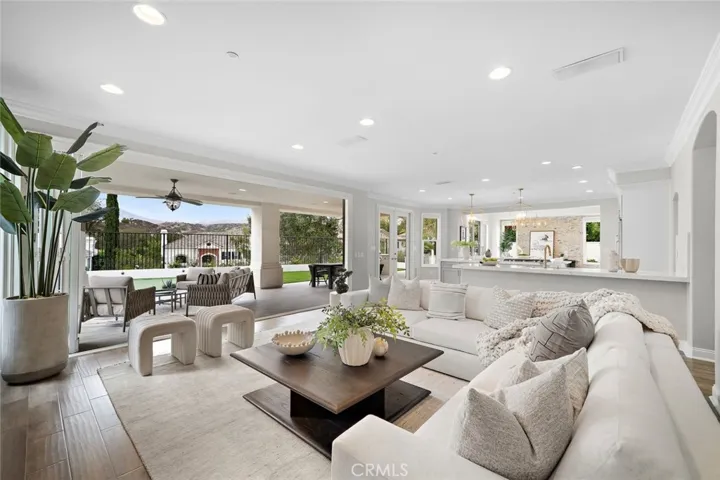Indoor outdoor living with ready for parties.