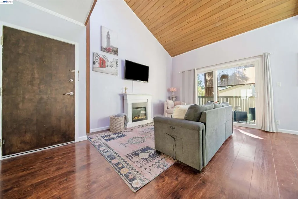 2716 Oak Rd 111, Walnut Creek, California 94597 — photo 5