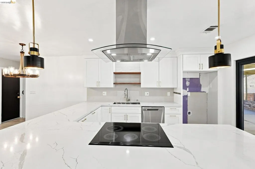 2303 Monte Vista Dr., Pinole, California 94564-1122 — photo 4