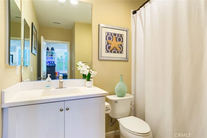 Bathroom 2 located in bedroom