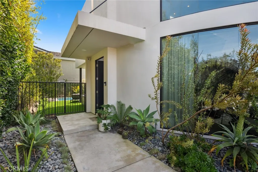 2831 Ridge Drive, Laguna Beach, California 92651 — photo 4