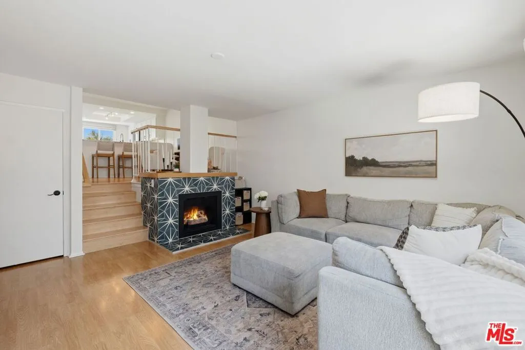 2112 Warfield Avenue 9, Redondo Beach, California 90278 — photo 4