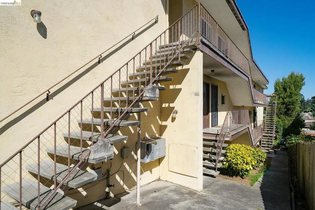 3807 High St, Oakland, California 94619 — photo 5