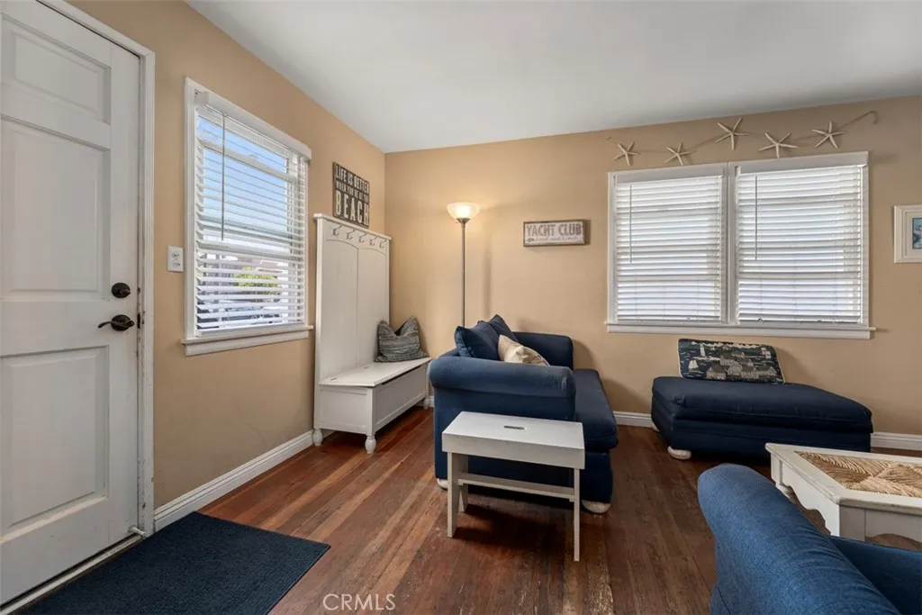 1527 W Balboa, Newport Beach, California 92663 — photo 5