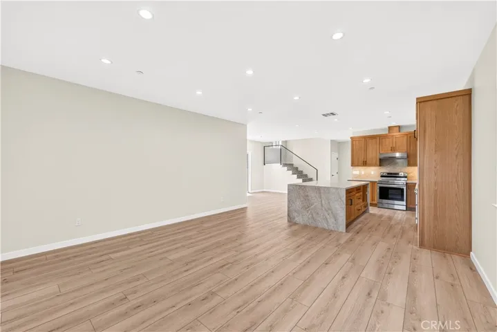 8734 Apperson Street, Sunland, California 91040 — photo 5