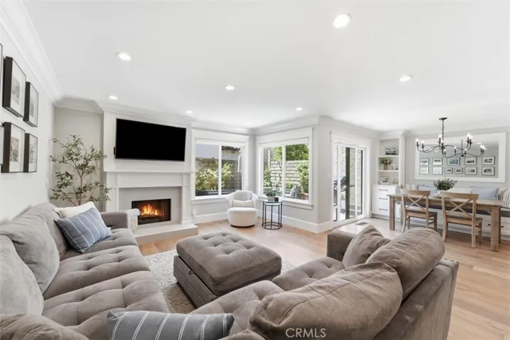 Living Room & Dining. Fake/Virtual Fire in the Fireplace