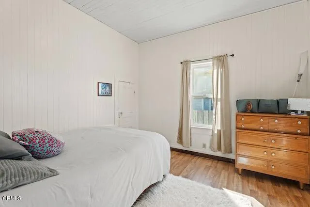MAIN HOUSE PRIMARY BEDROOM