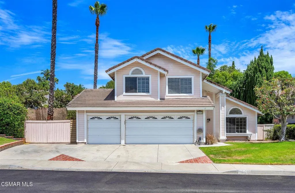 2594 Ridgebrook Pl