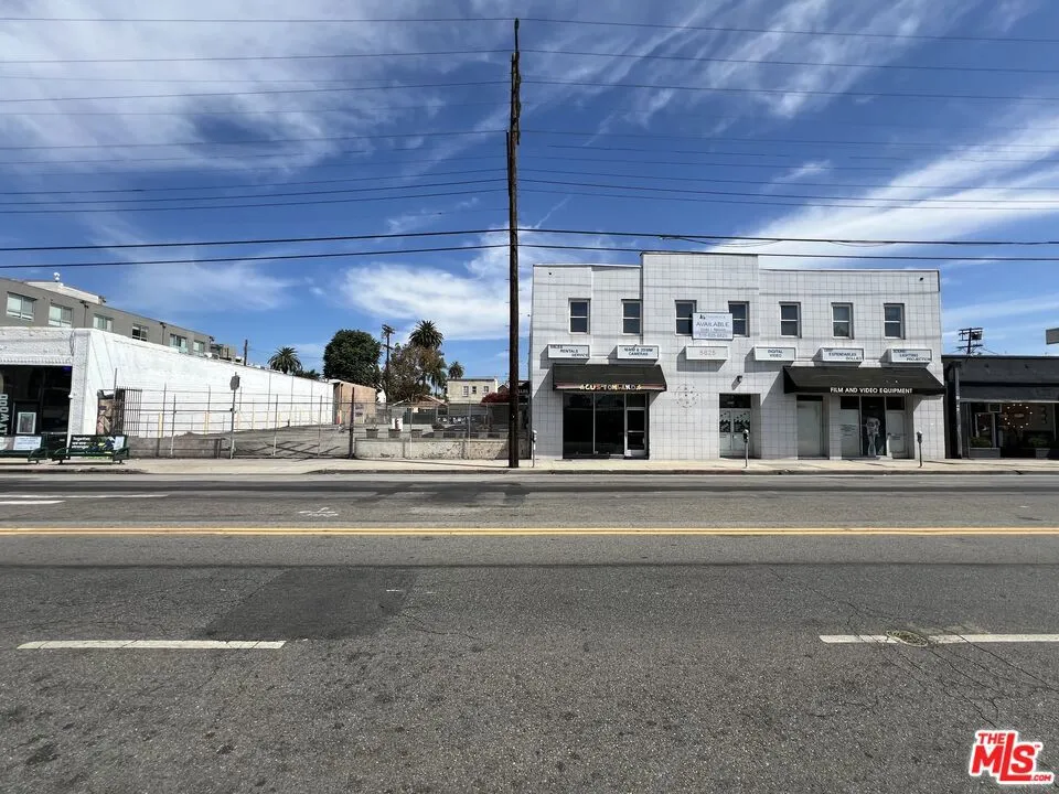 5625 Melrose Ave
