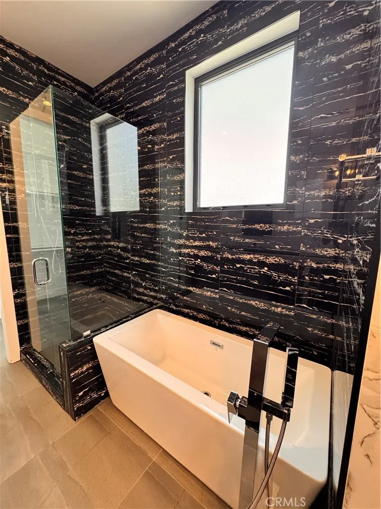 Master Tub Master Tub