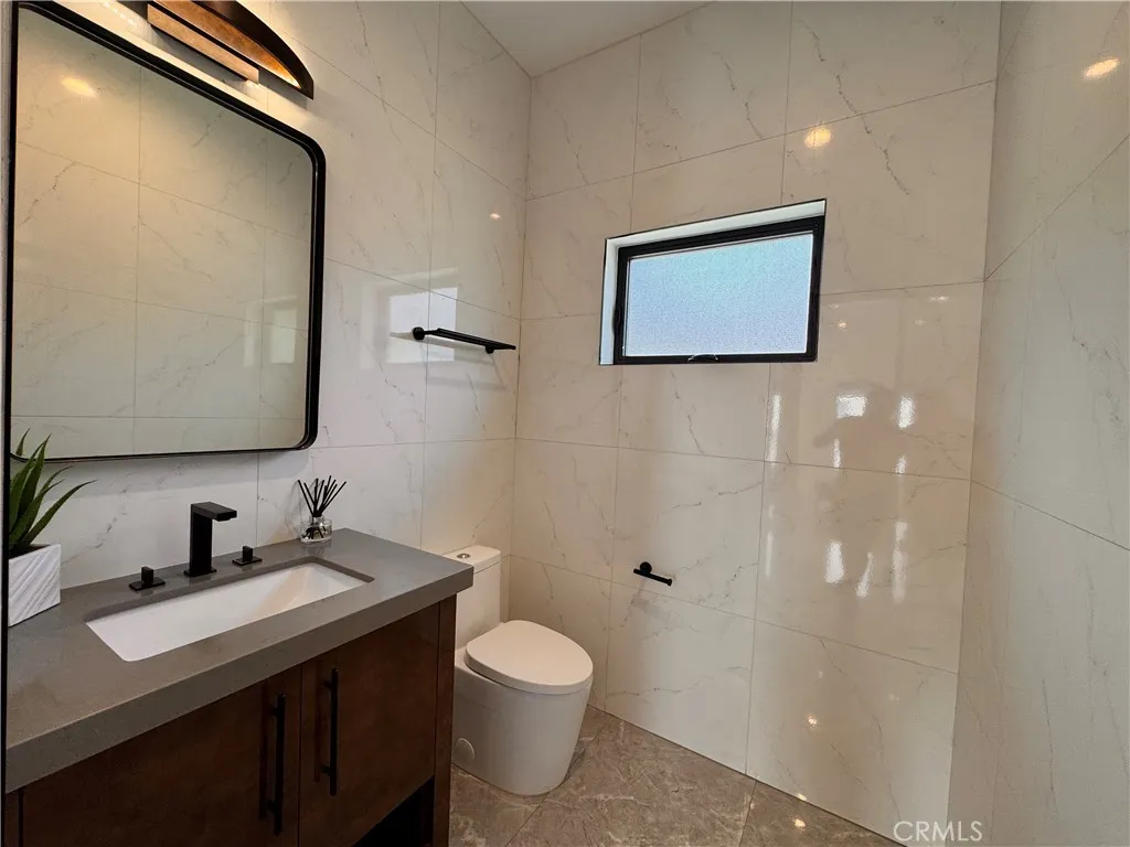 1st floor bathroom 1st floor bathroom