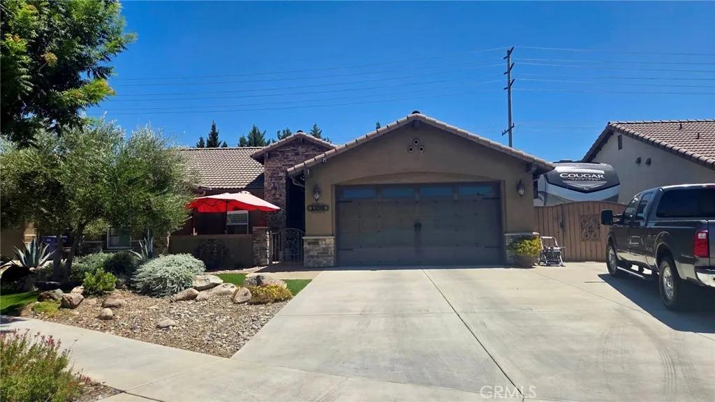 1490 Laredo Ct