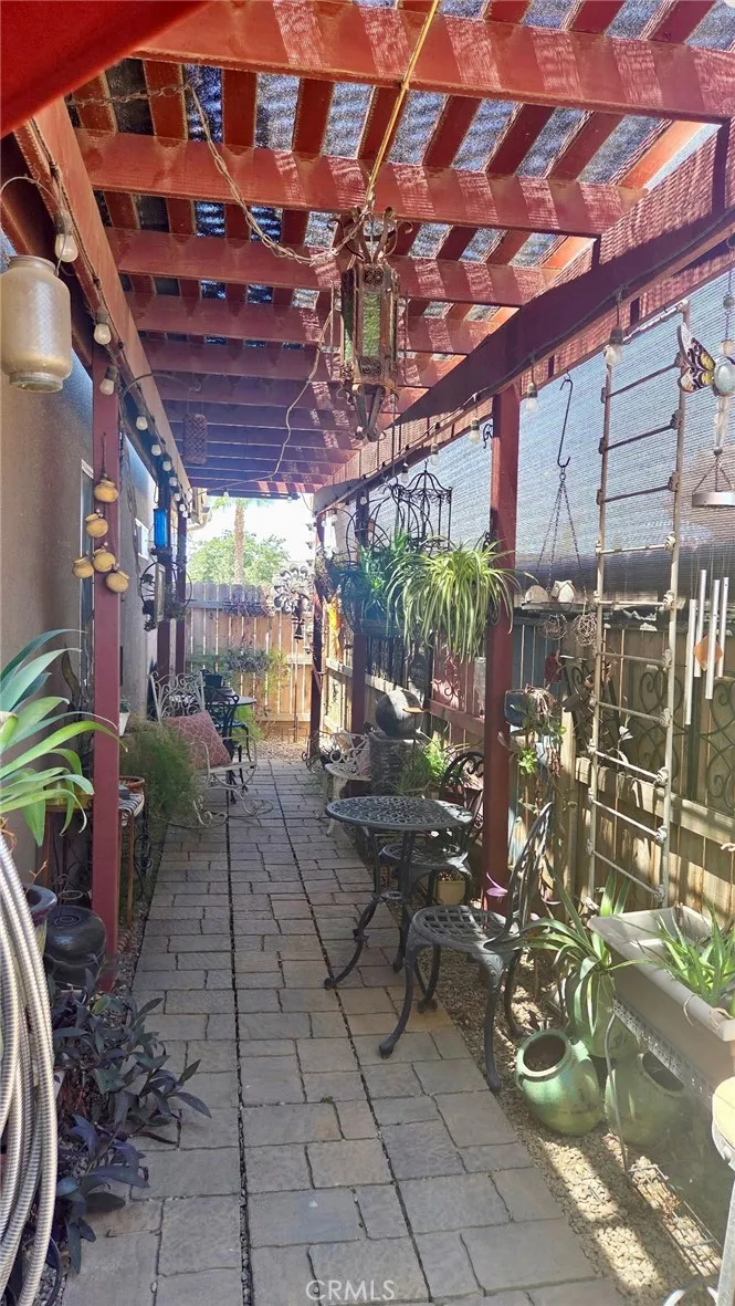 1490 Laredo Court, Tulare, California 93274 — photo 5