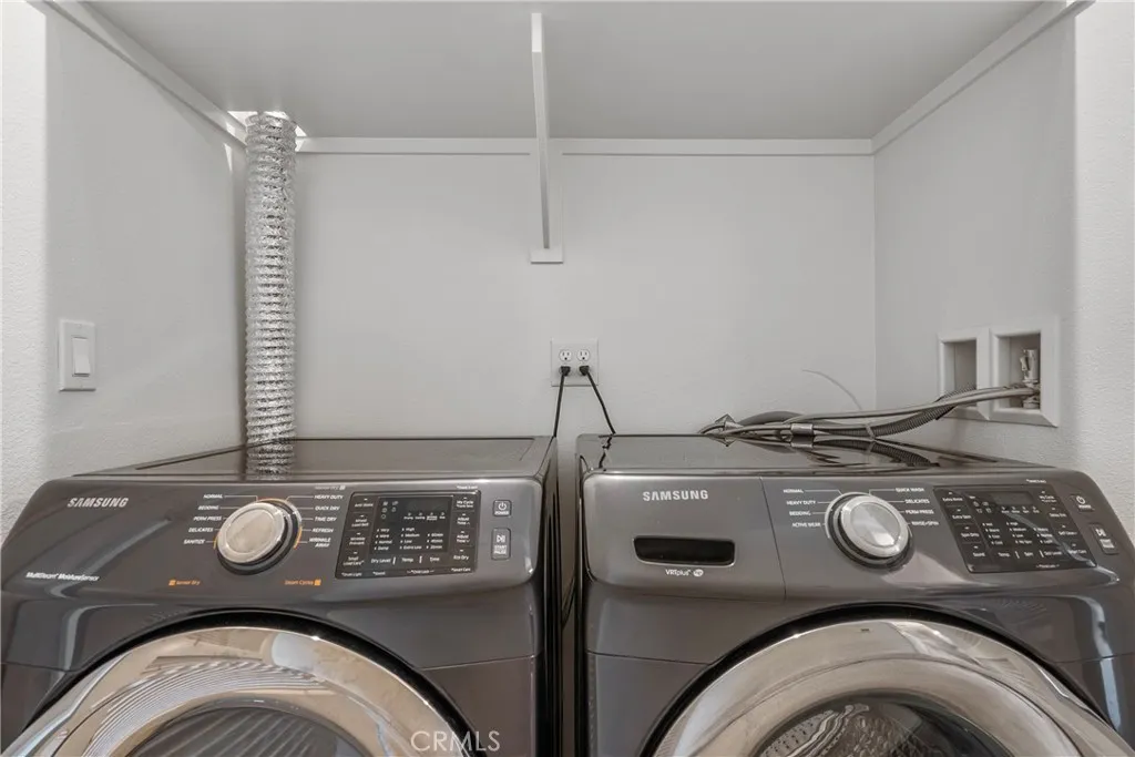 New washer and dryer on level 3
