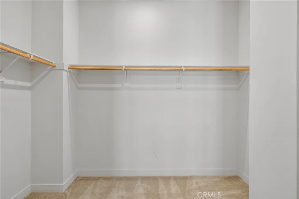 Primary suite walk-in closet