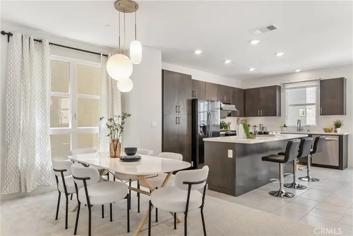 Spacious kitchen and dining area