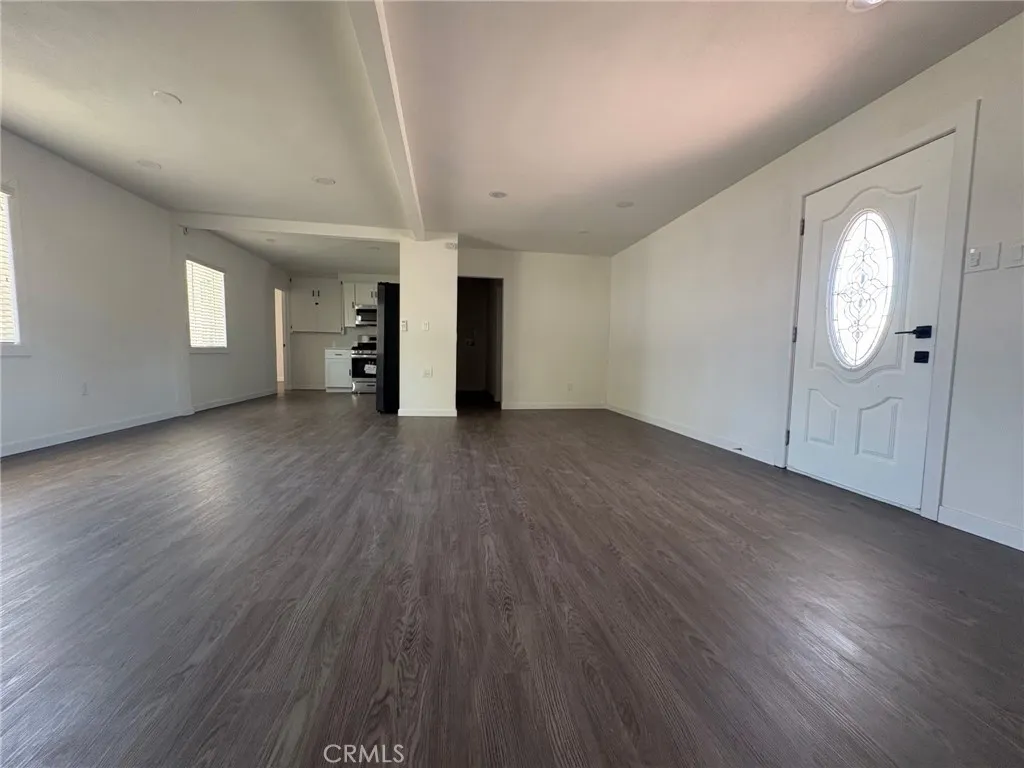 435 S 1st, Barstow, California 92311 — photo 5