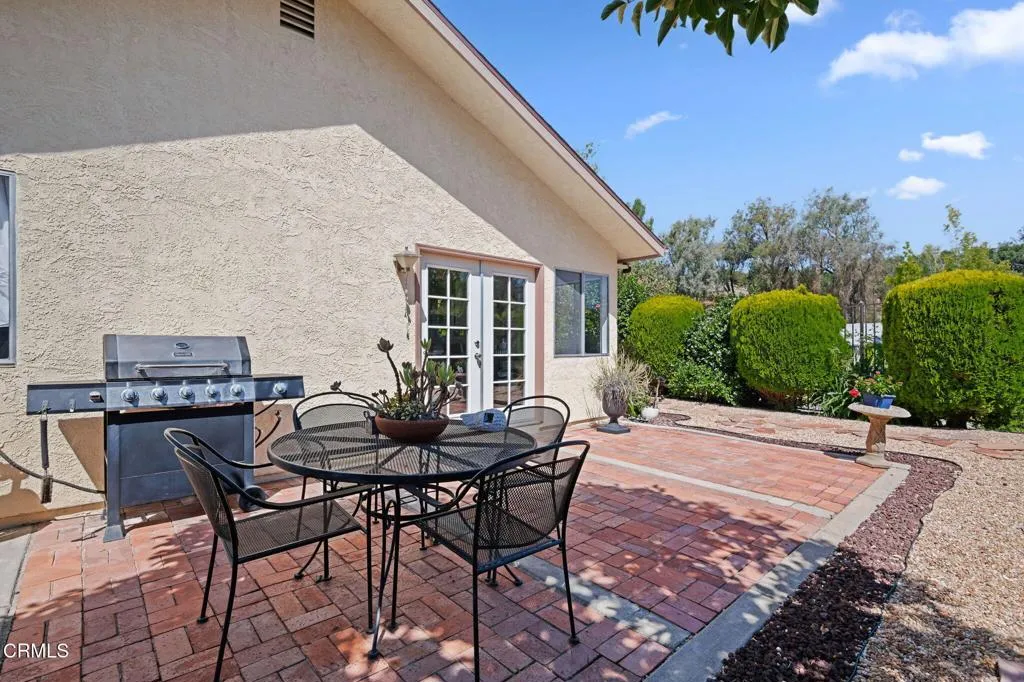 16-Back Patio
