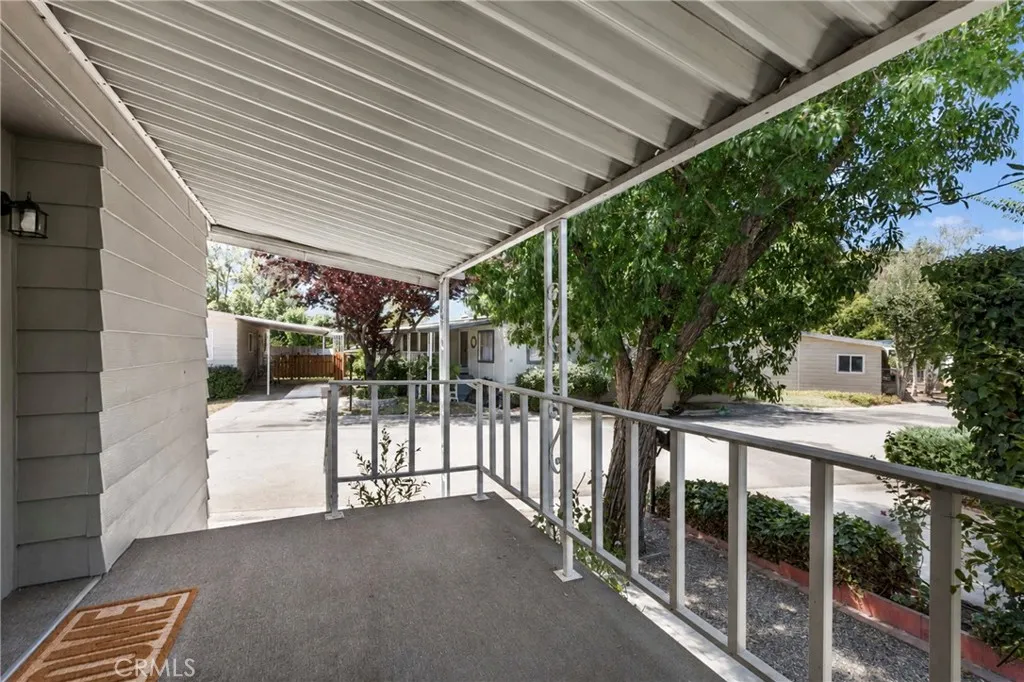 27 Via Santa Barbara 27, Paso Robles, California 93446 — photo 4