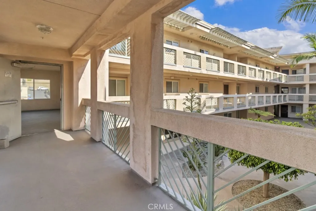 411 S Garfield Avenue 30, Monterey Park, California 91754 — photo 5