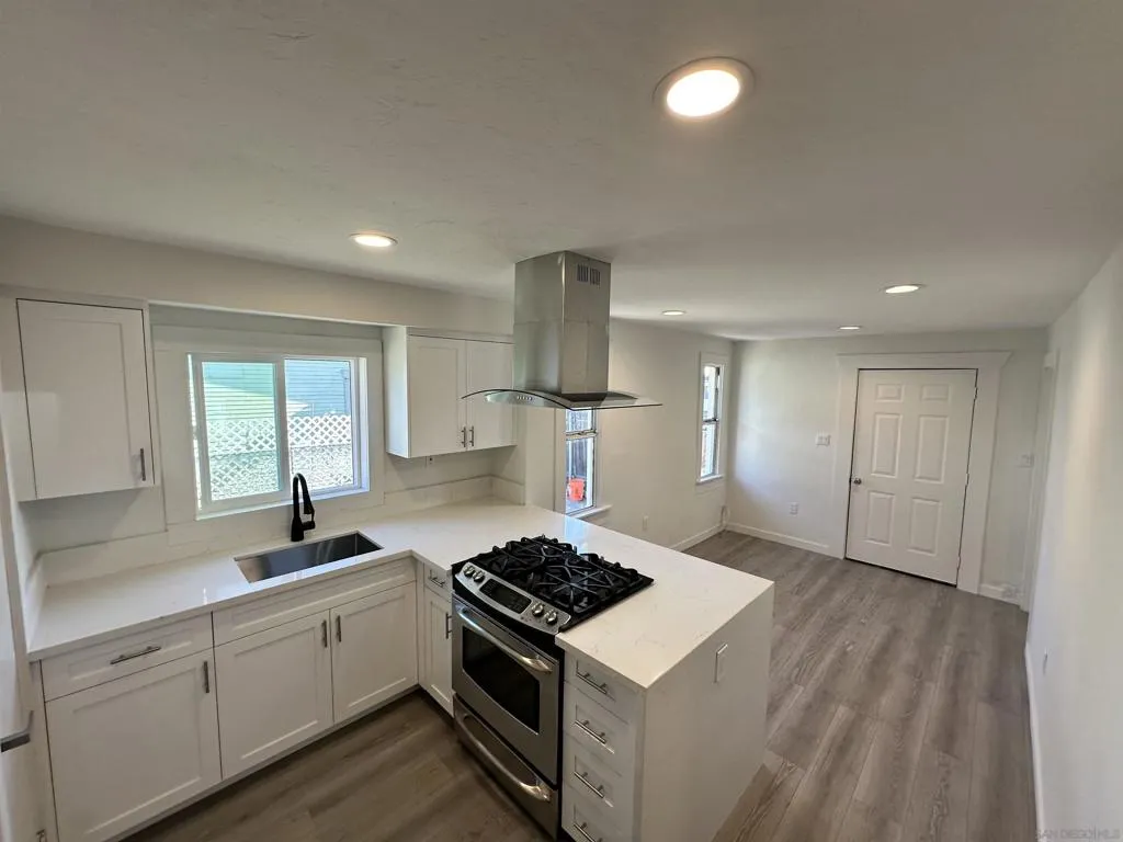 4225 Central Avenue, San Diego, California 92105 — photo 5