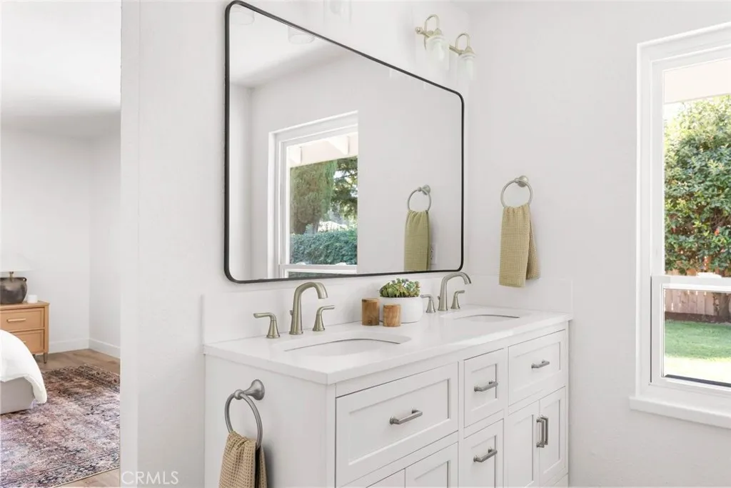 Dual sink vanity in primary bath.