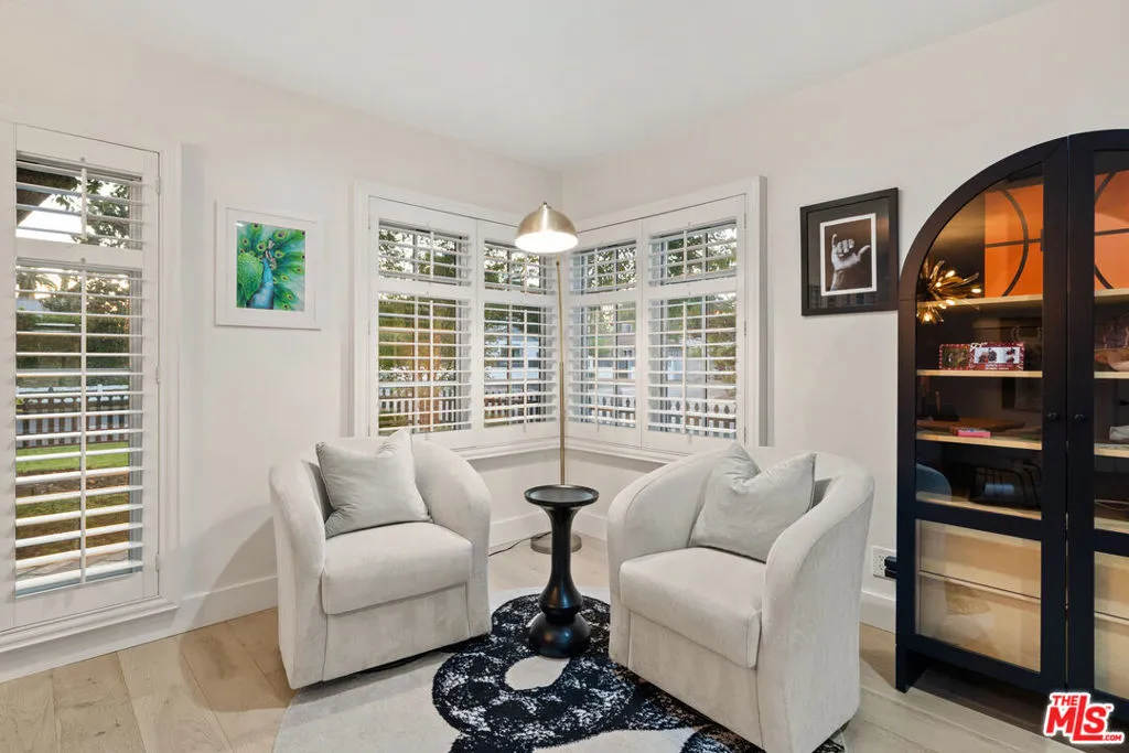 5758 Tobias Avenue, Sherman Oaks, California 91411 — photo 5