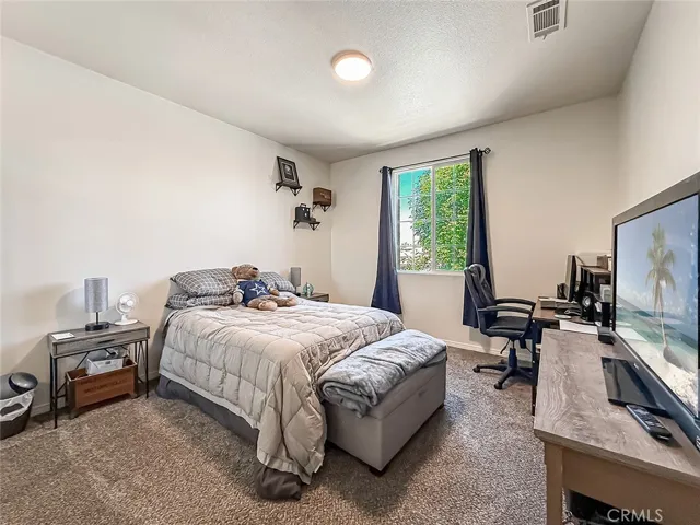 Bedroom #1