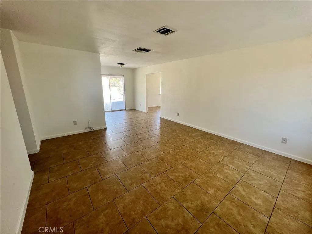 5884 Bagley Avenue, 29 Palms, California 92277 — photo 4