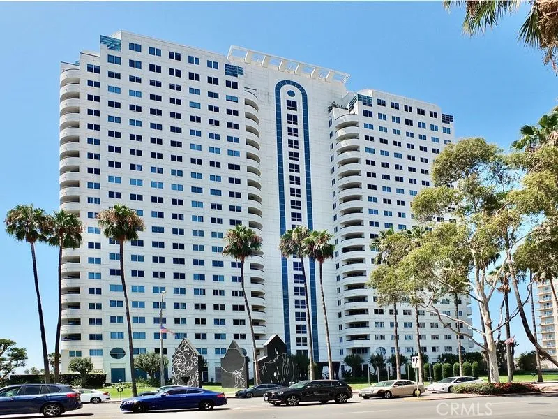 525 E Seaside Way