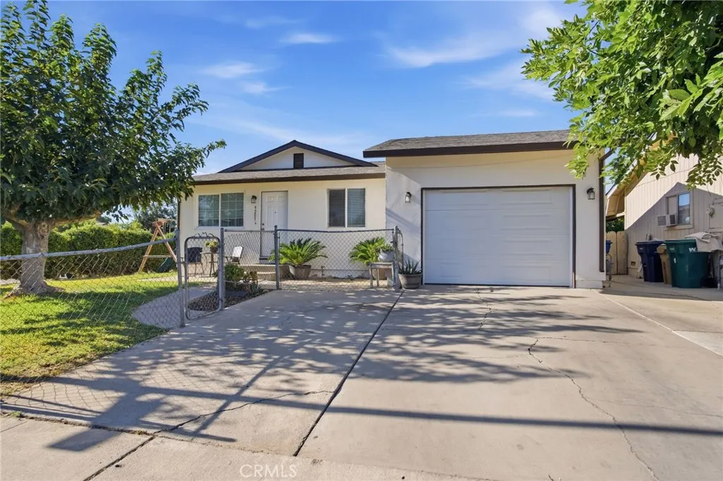 9207 Ayala Ct