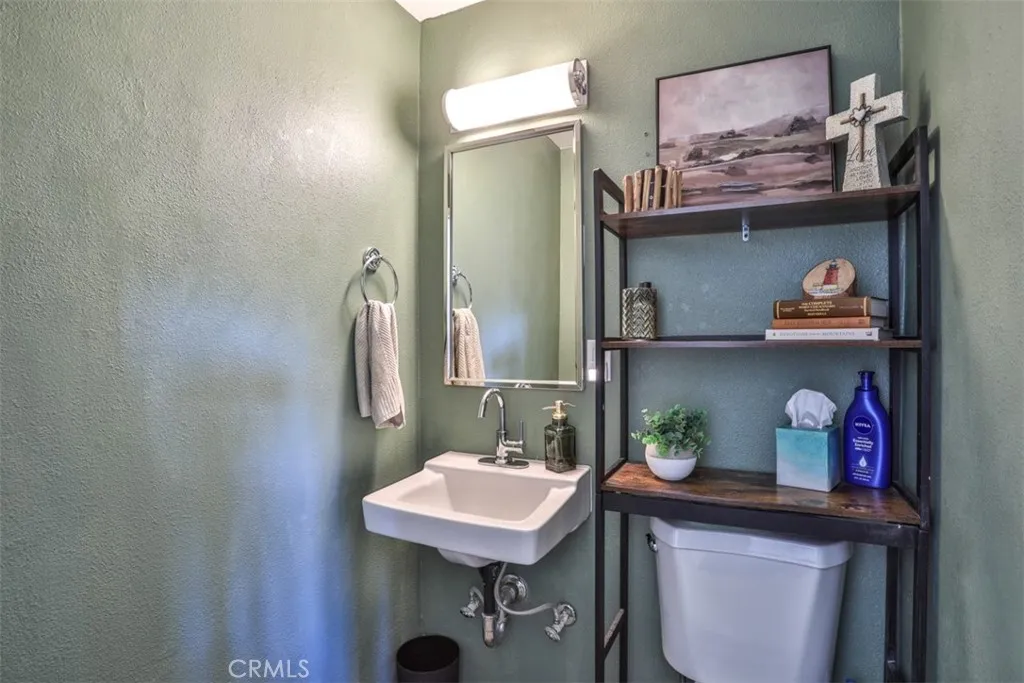 Powder Room