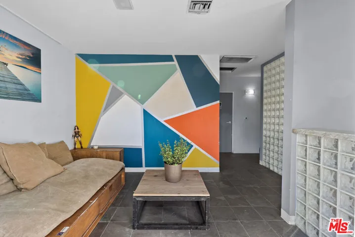 7407 Topanga Canyon Boulevard, Canoga Park, California 91303 — photo 4