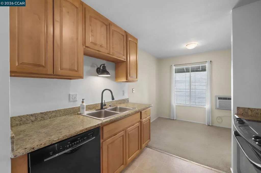 2562 Walnut Blvd 68, Walnut Creek, California 94596 — photo 4