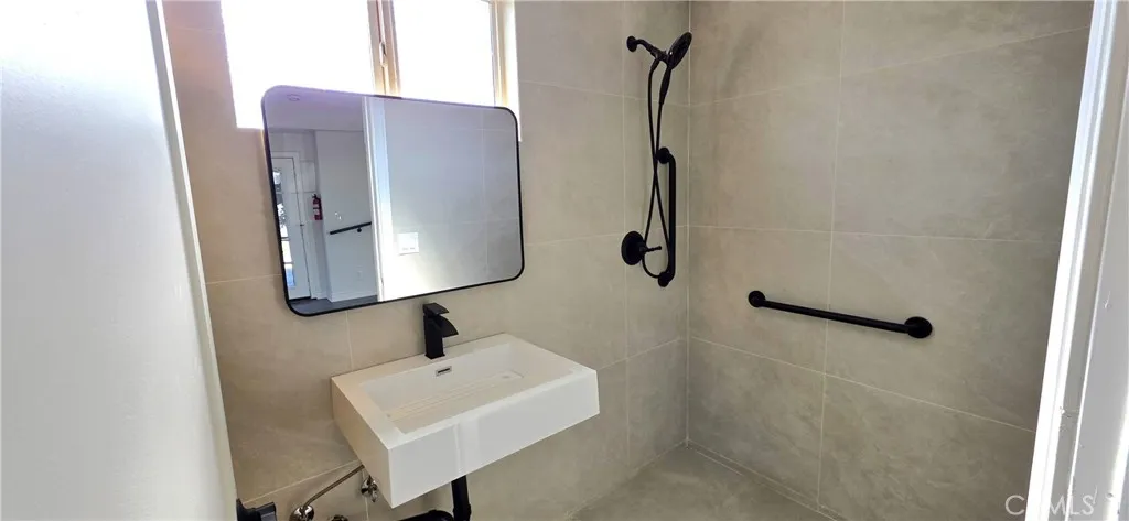 Bathroom 2 with wheelchair accessible shower