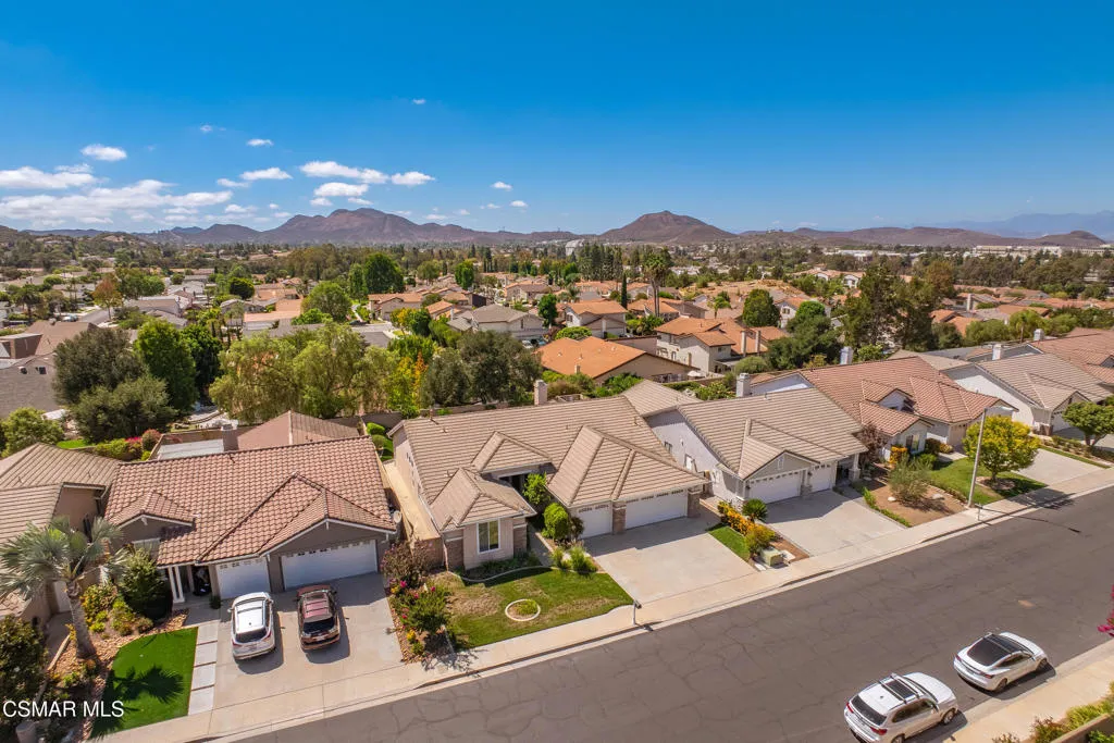141 Giant Oak Ave, Newbury Park
