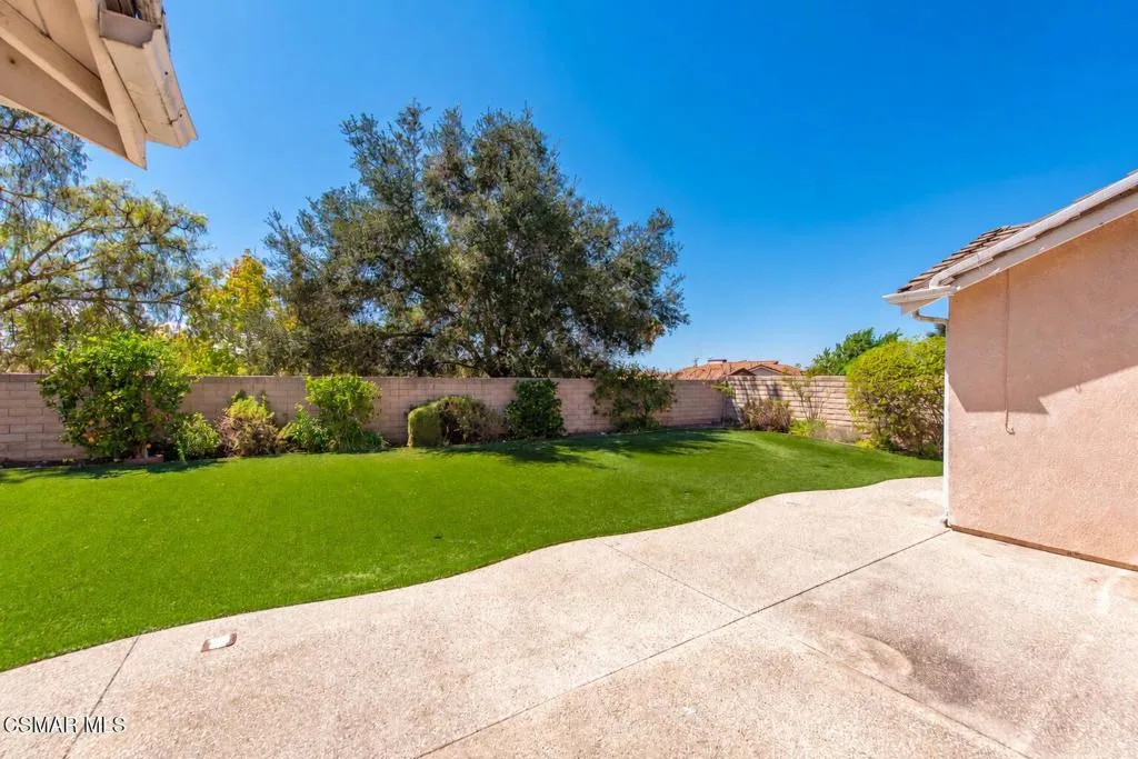 141 Giant Oak Ave, Newbury Park