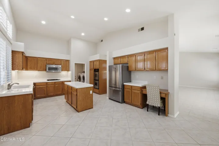141 Giant Oak Ave, Newbury Park