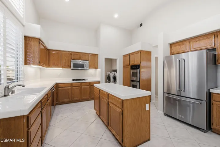 141 Giant Oak Ave, Newbury Park